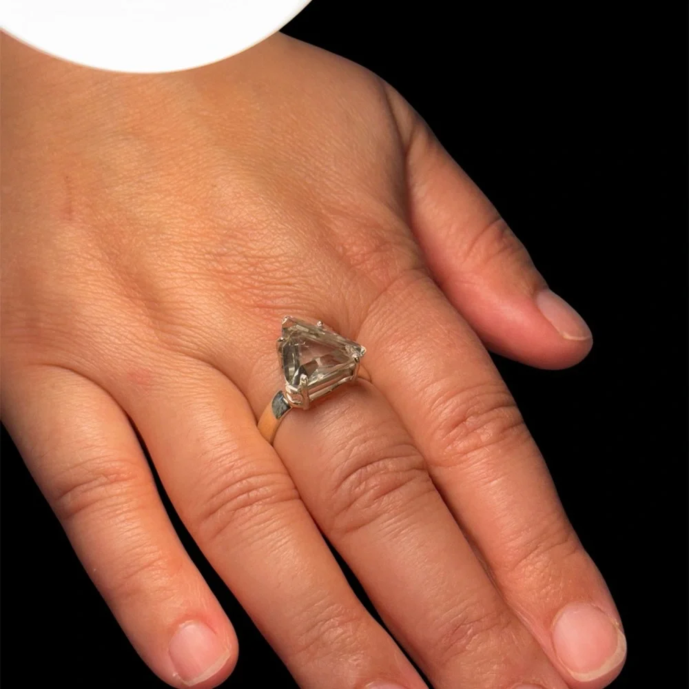 Clear Crystal Quartz Ring – 6 Carat Stone – 925 Sterling Silver – Size 9